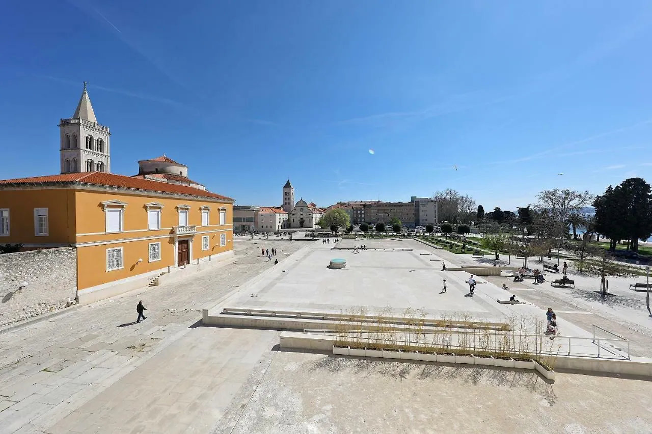 Apartment Donat Zadar 0*,